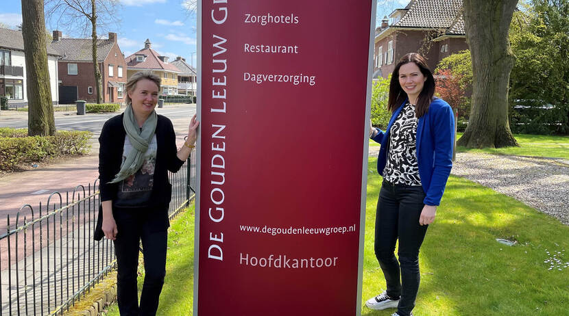 Hanneke Bonga en Stephanie van Schriek voor zorgorganisatie De Gouden Leeuw Groep